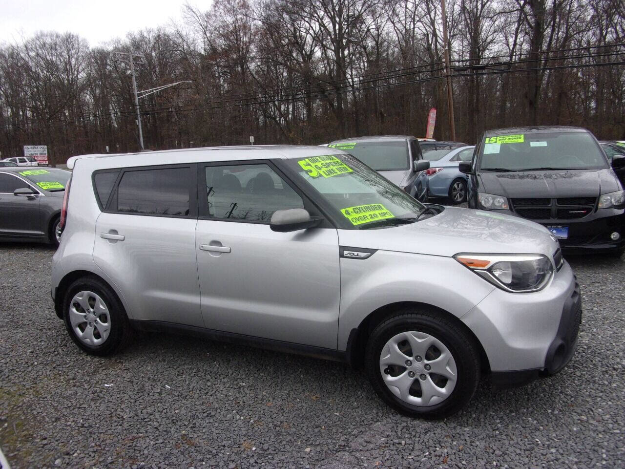 Used 2015 Kia Soul Base 4dr Crossover 6M image 4