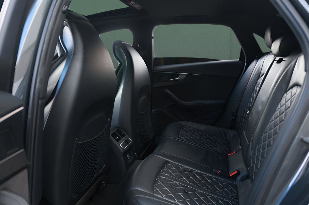 Used 2018 Audi S4 Premium Plus w/ Navigation Package image 11