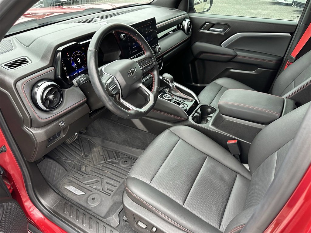 Used 2023 Chevrolet Colorado Z71 w/ Z71 Convenience Package 2 image 12