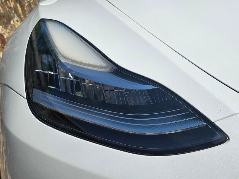 Used 2022 Tesla Model Y Long Range AWD/4WD image 26