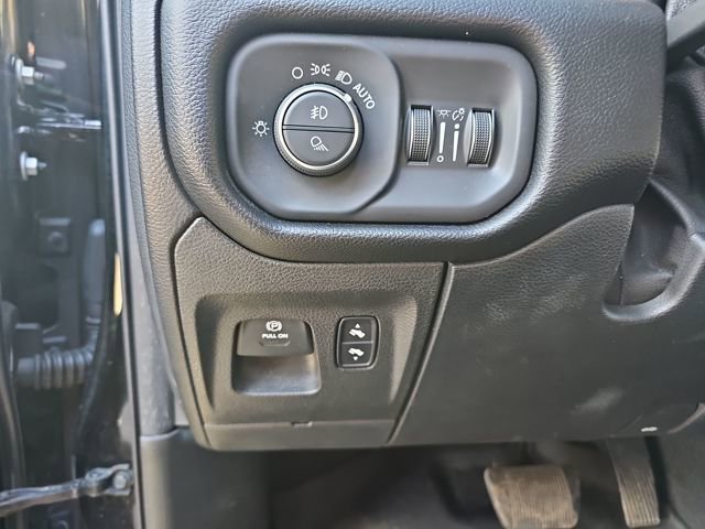 Used 2019 RAM 1500 Laramie image 28