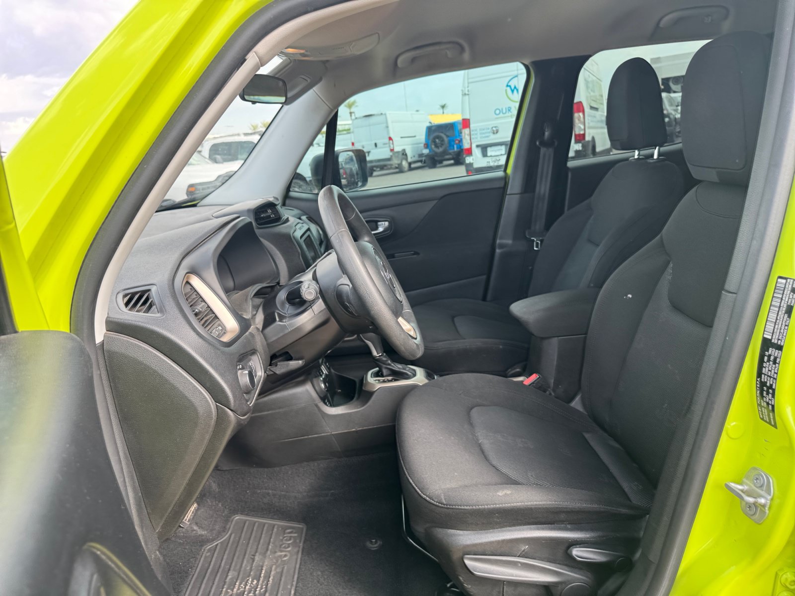 Used 2017 Jeep Renegade Sport w/ Power & Air Group AWD/4WD image 9