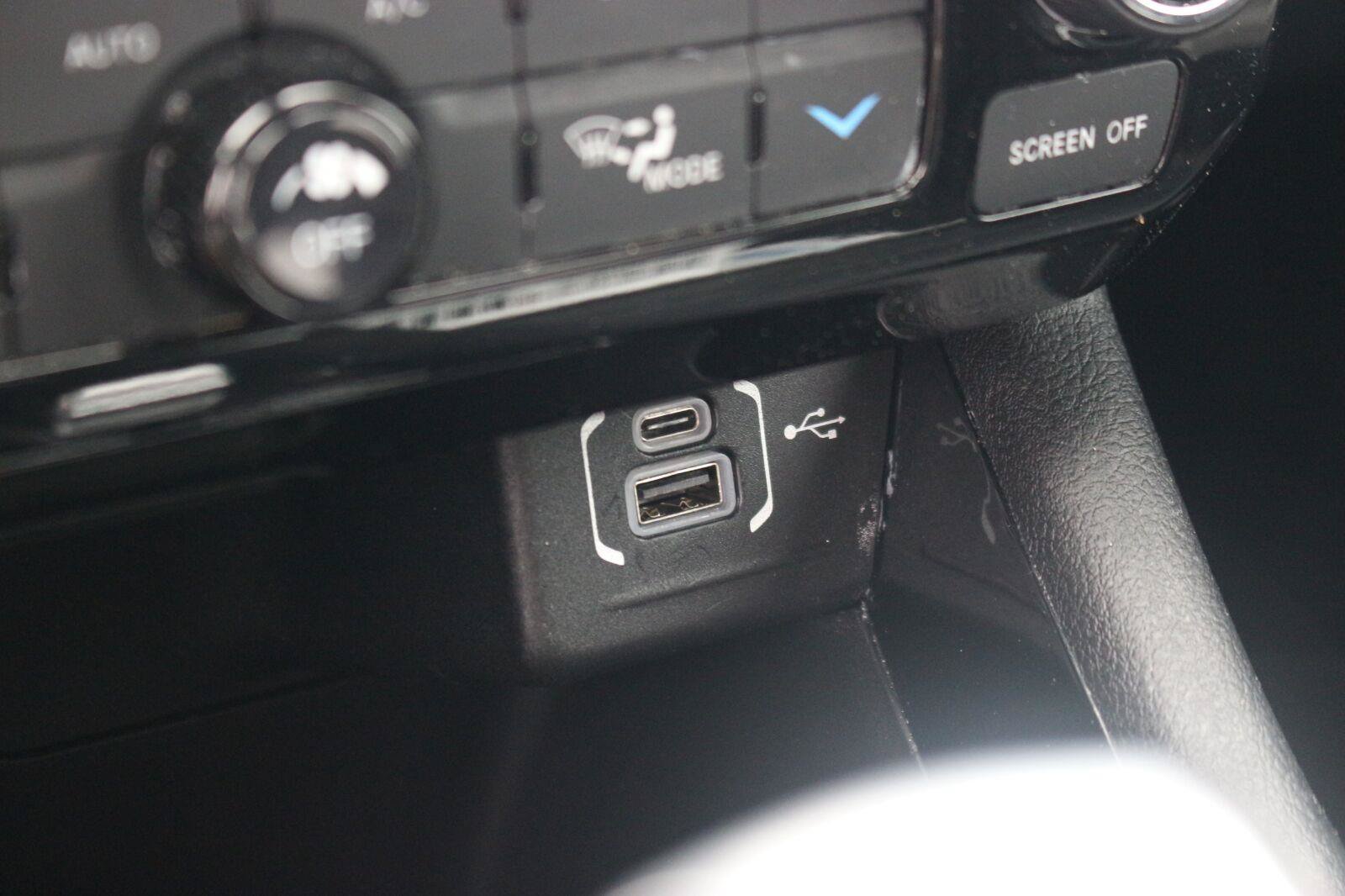Used 2023 Jeep Compass Limited AWD/4WD image 25