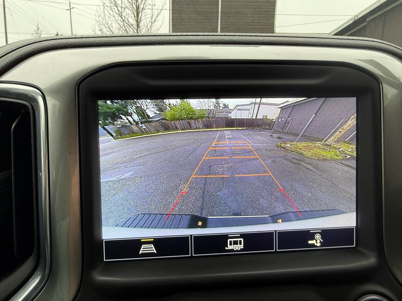 Used 2021 Chevrolet Silverado 2500 LT w/ Convenience Package image 19