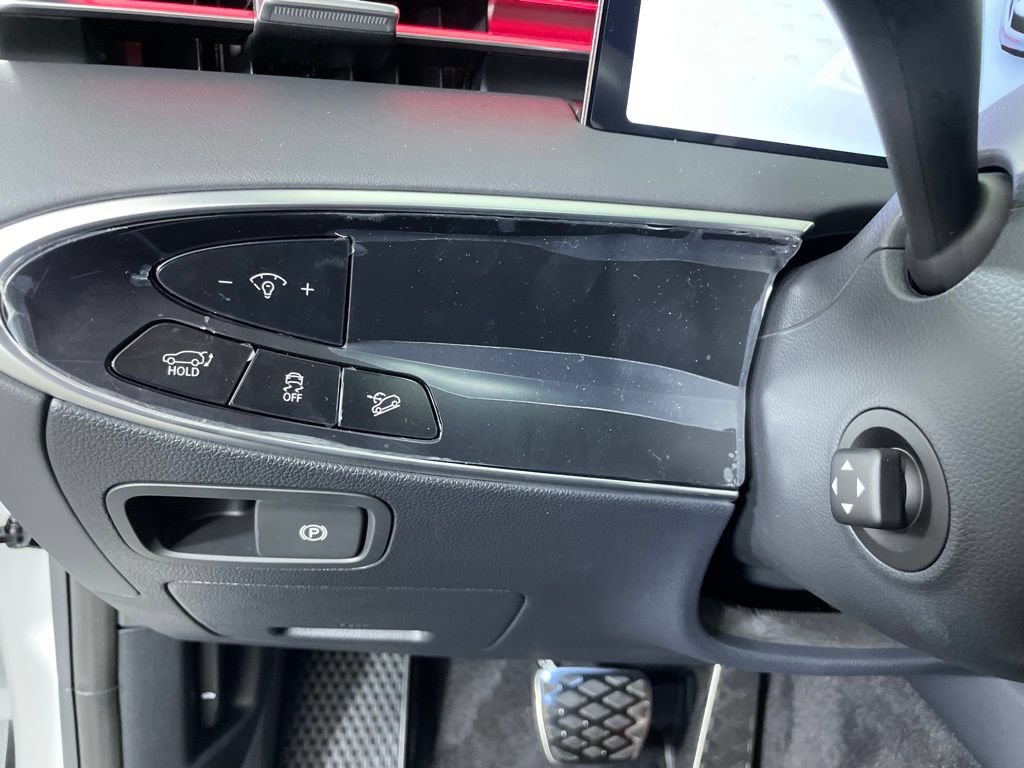 New 2026 Genesis GV70 3.5T Sport Advanced AWD/4WD image 9