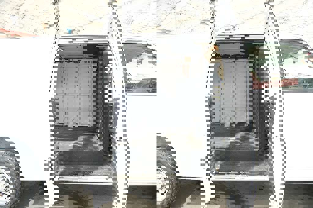 Used 2021 Chevrolet Express 3500 Extended w/ Driver Convenience Package image 14