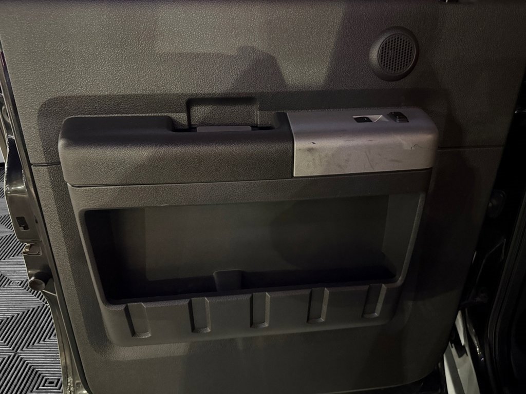 Used 2015 Ford F350 Lariat w/ Lariat Ultimate Package image 18