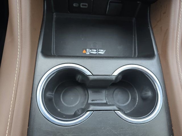 Used 2024 Chevrolet Suburban High Country AWD/4WD image 39