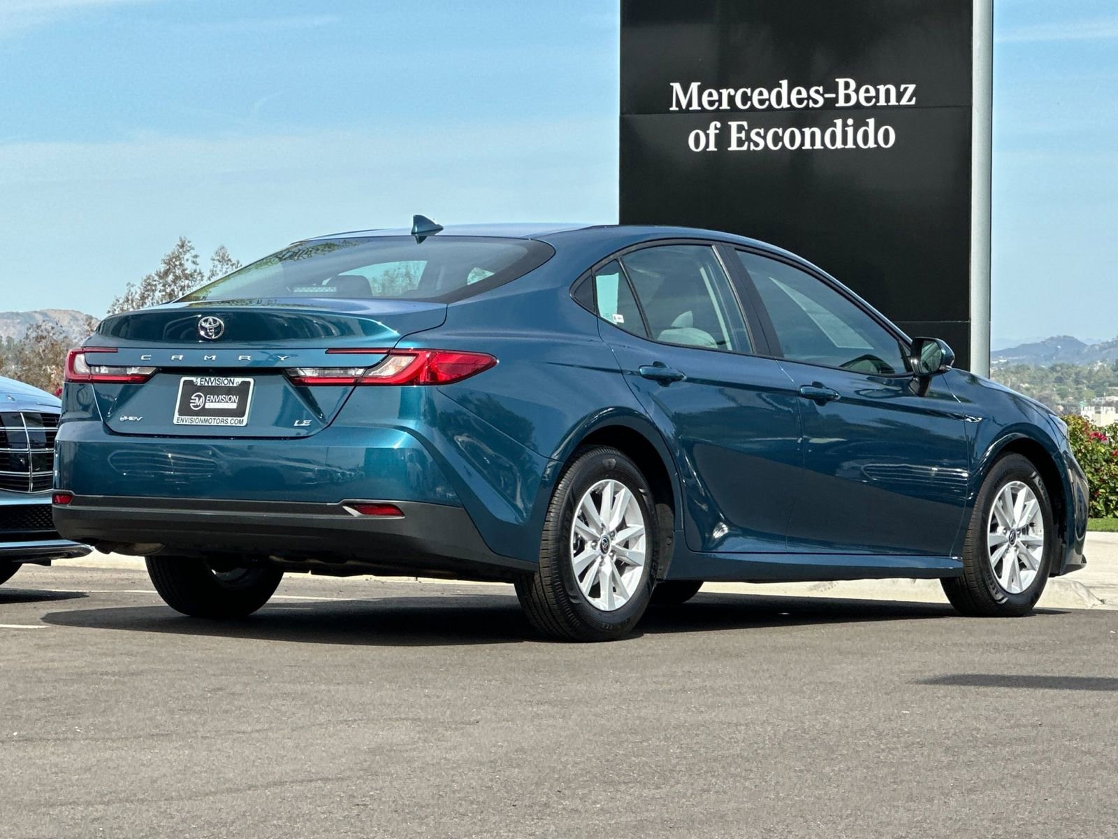 Used 2026 Toyota Camry LE image 3