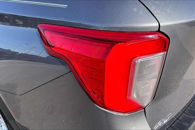 Used 2022 Ford Explorer XLT RWD image 26