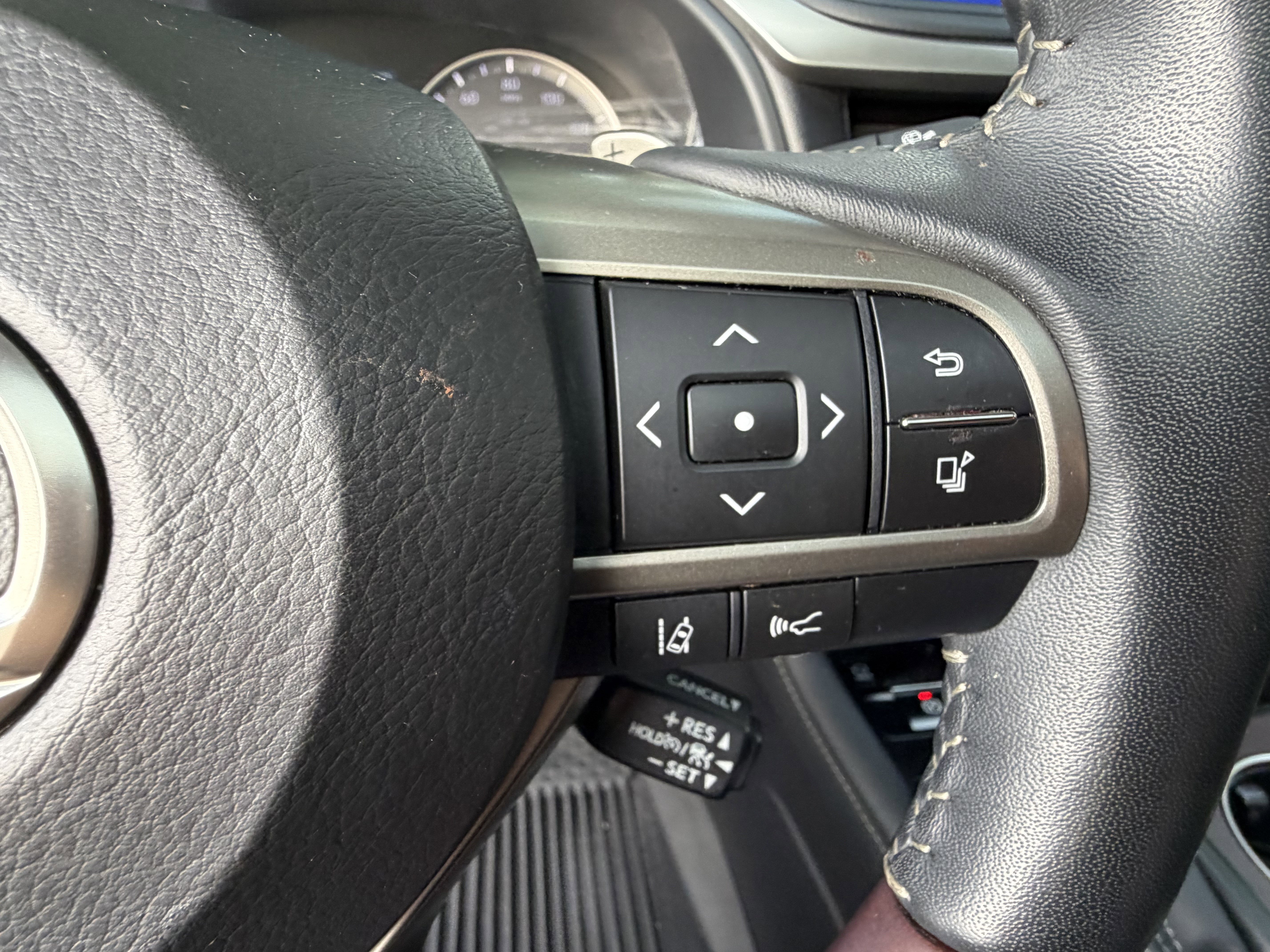 Used 2022 Lexus RX 350 FWD w/ Premium Package image 19