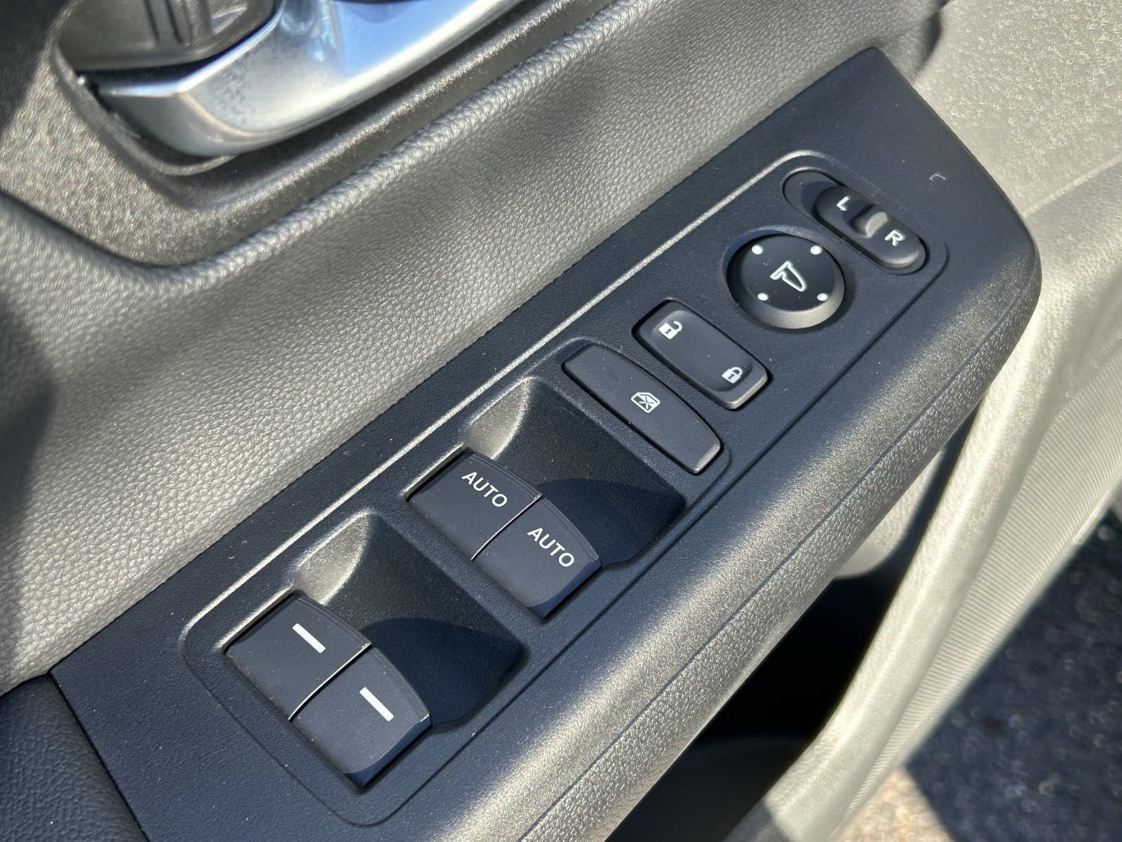 Certified 2026 Honda CR-V EX image 26
