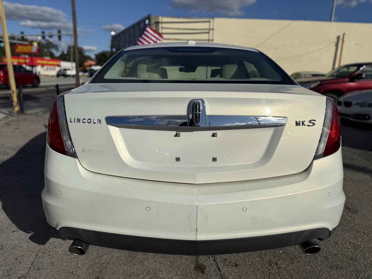Used 2012 Lincoln MKS image 6