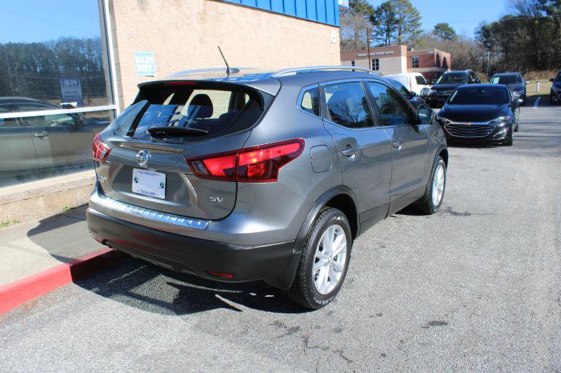 Used 2018 Nissan Rogue Sport SV w/ SV Technology Package FWD image 6