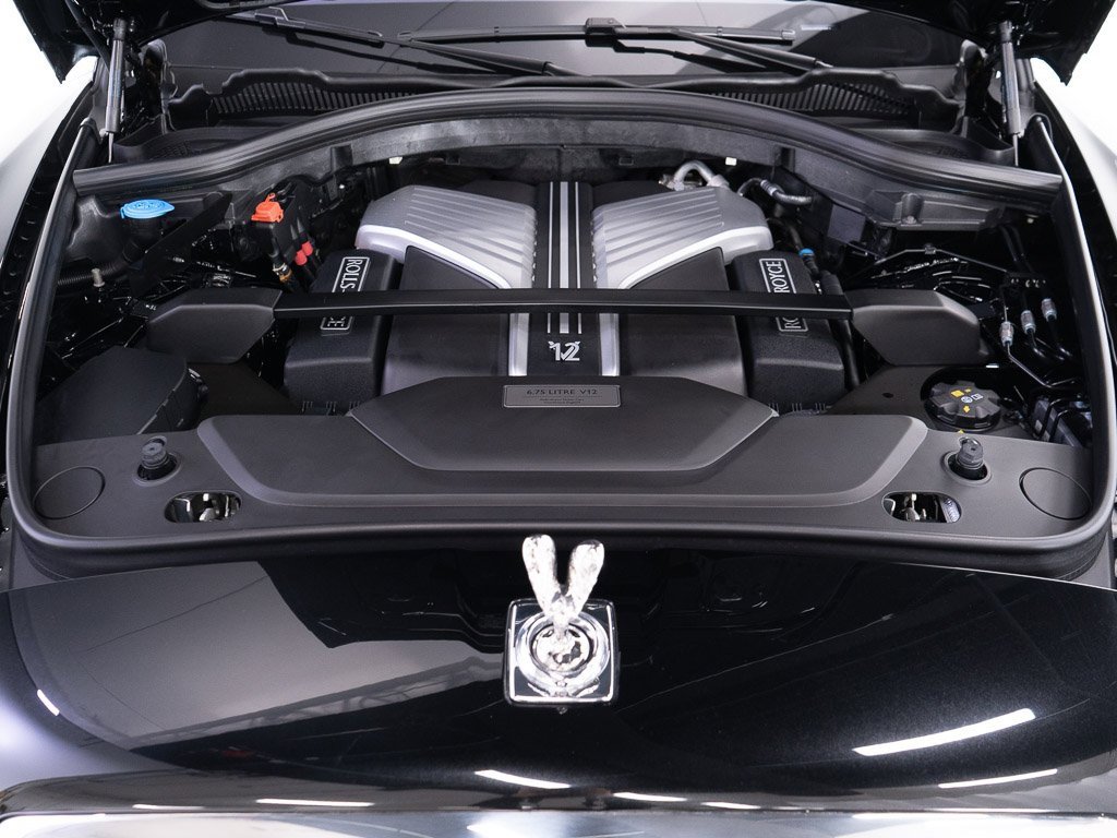 Certified 2024 Rolls-Royce Cullinan image 54