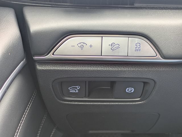 Used 2025 Genesis GV80 2.5T Standard AWD/4WD image 28
