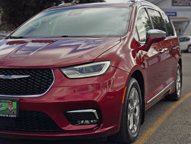 Used 2021 Chrysler Pacifica Limited FWD image 6