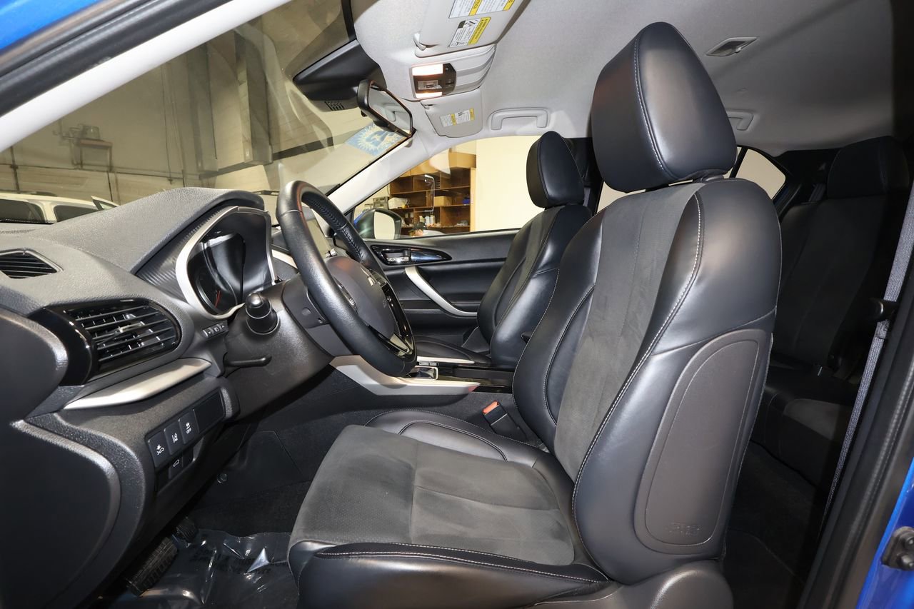 Used 2025 Mitsubishi Eclipse Cross Black Edition image 23