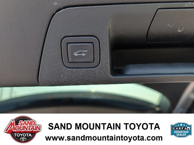 Used 2024 Buick Envision Sport Touring AWD/4WD image 13