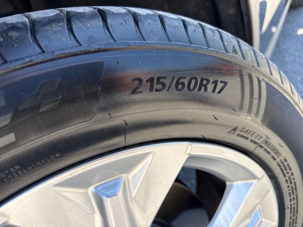 Used 2025 Honda HR-V LX image 25
