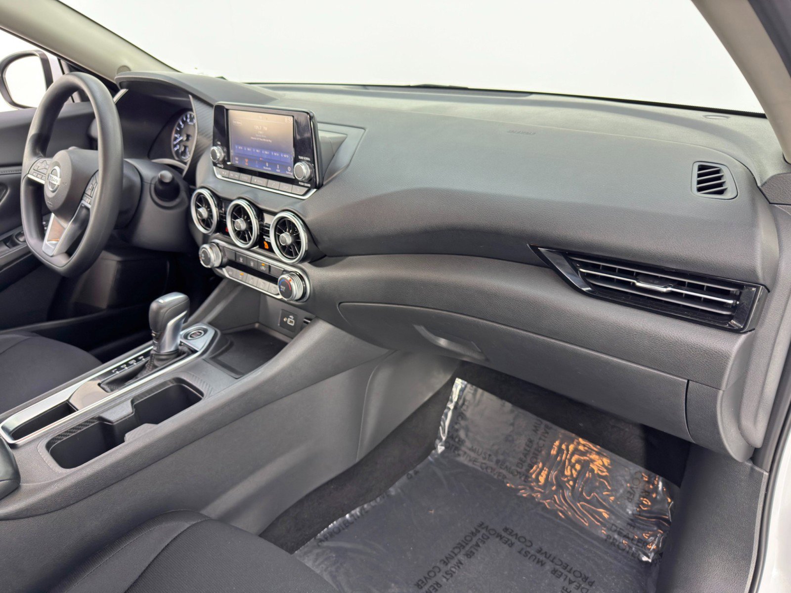 Used 2020 Nissan Sentra S image 13