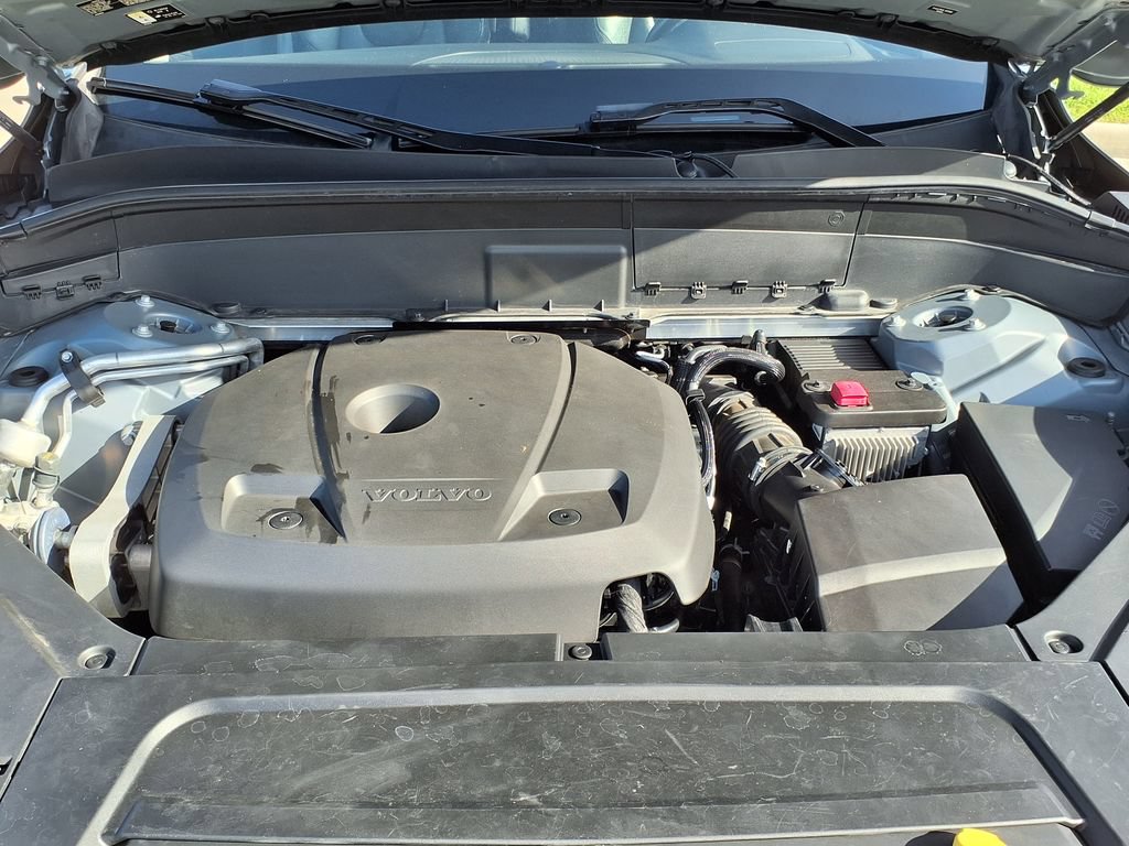 Used 2020 Volvo XC90 T6 Momentum AWD/4WD image 41