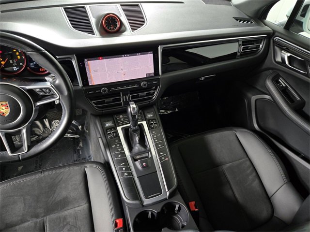 Used 2021 Porsche Macan Base image 18