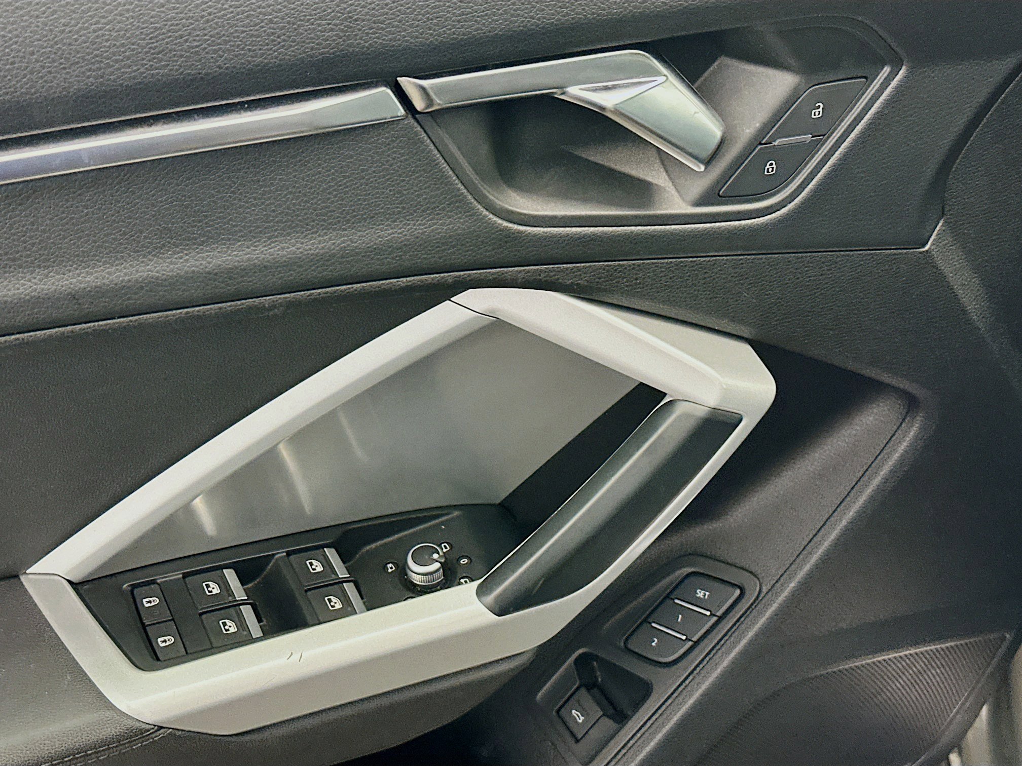 Used 2023 Audi Q3 2.0T Premium image 15