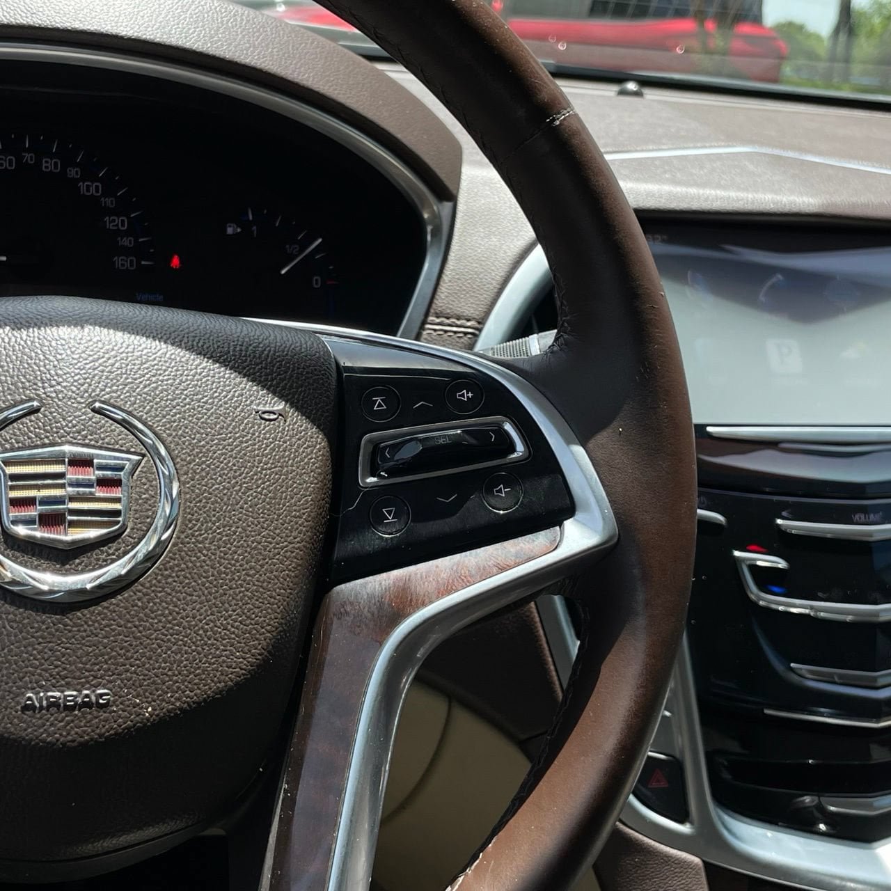 Used 2016 Cadillac SRX Luxury FWD image 15
