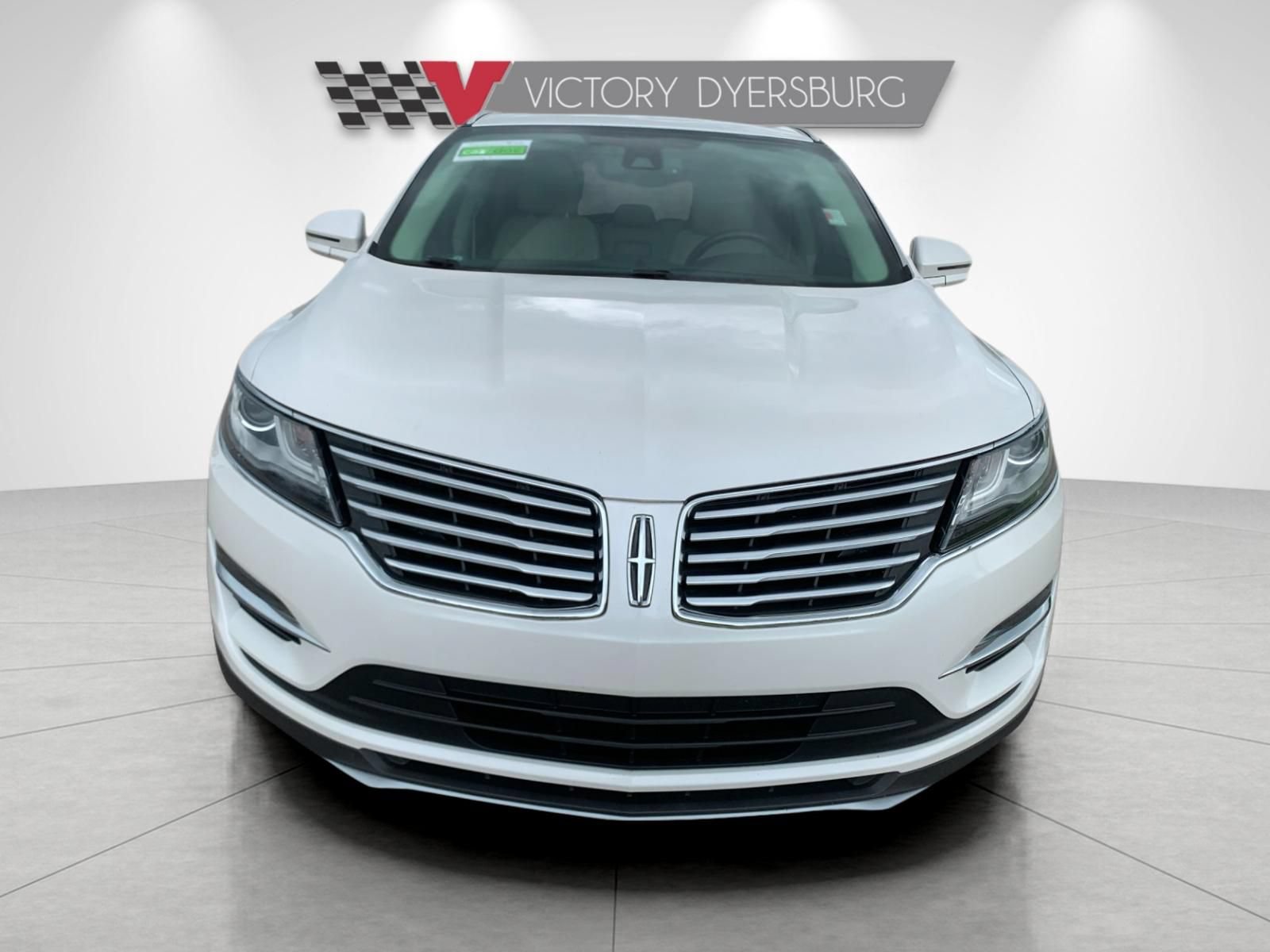 Used 2018 Lincoln MKC Reserve w/ Lincoln MKC Climate Package FWD image 9