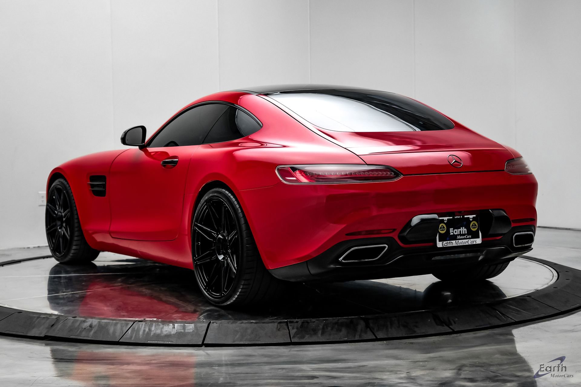 Used 2016 Mercedes-Benz AMG GT S image 10