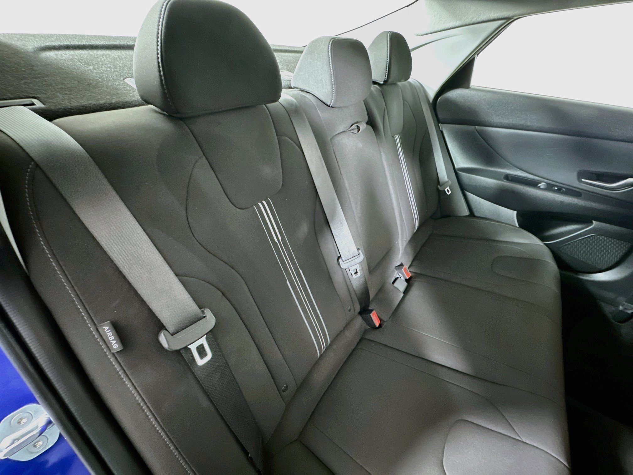 Certified 2025 Hyundai Elantra SEL FWD image 26