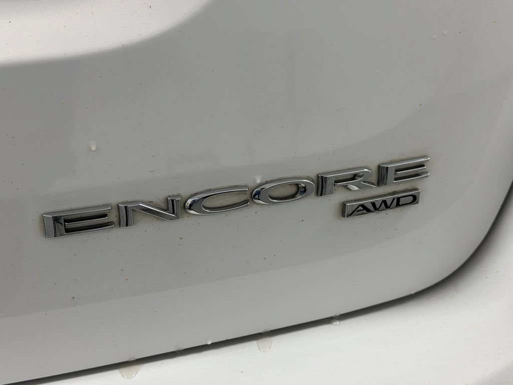 Used 2020 Buick Encore Preferred AWD/4WD image 21