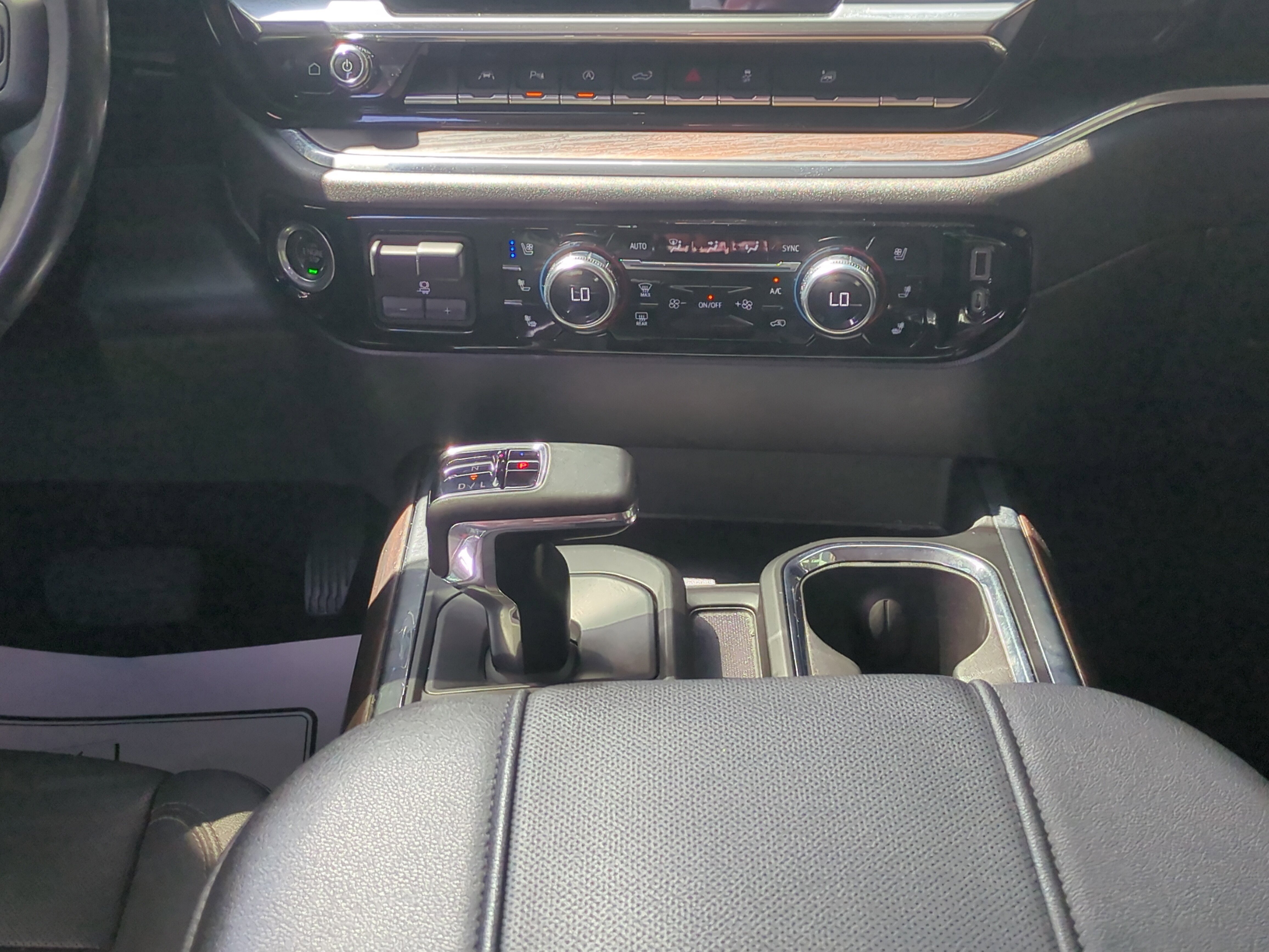 Used 2023 GMC Sierra 1500 SLT w/ SLT Premium Package image 19