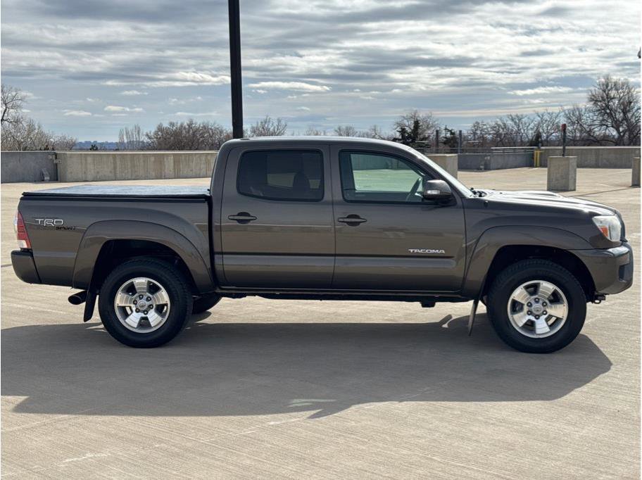 Used 2013 Toyota Tacoma 4x4 Double Cab w/ TRD Sport Pkg image 9