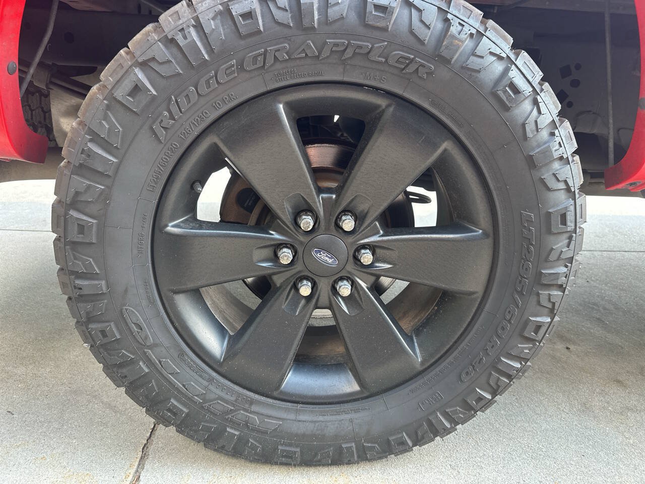 Used 2014 Ford F150 FX4 w/ FX Appearance Package AWD/4WD image 23