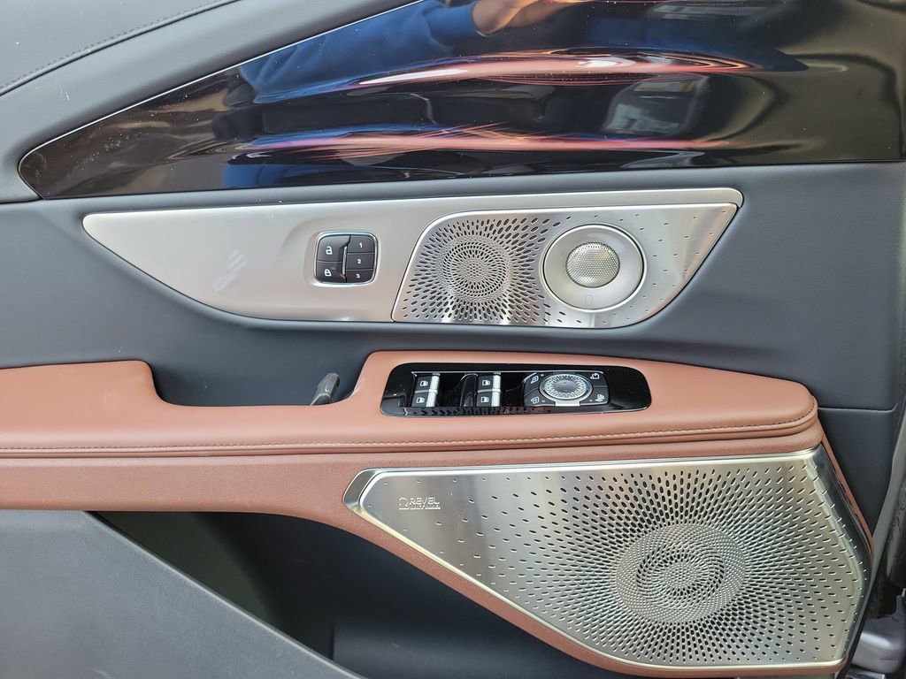 New 2026 Lincoln Nautilus Reserve AWD/4WD image 18
