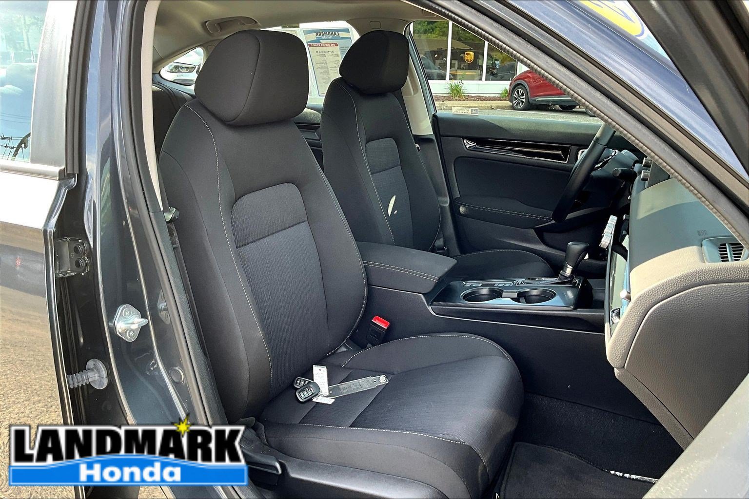 Used 2024 Honda Civic EX image 7