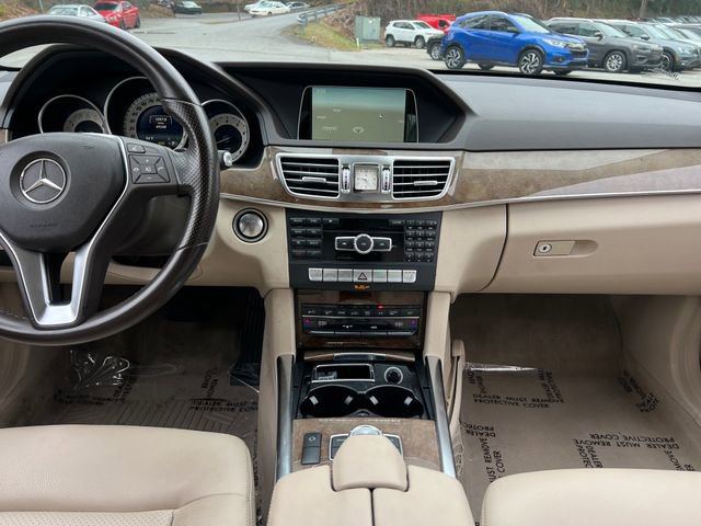 Used 2014 Mercedes-Benz E 350 Sedan image 18