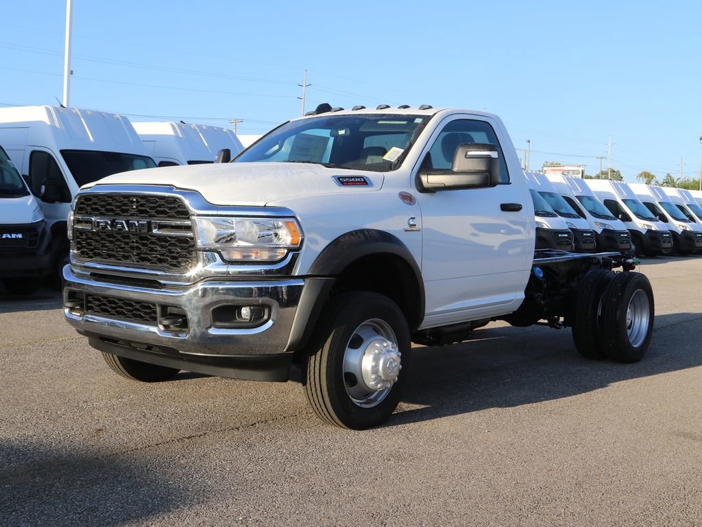 New 2024 RAM 5500 Tradesman w/ Safety Group image 11