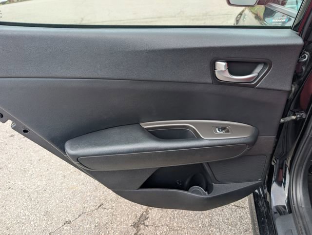 Used 2019 Kia Optima S FWD image 18