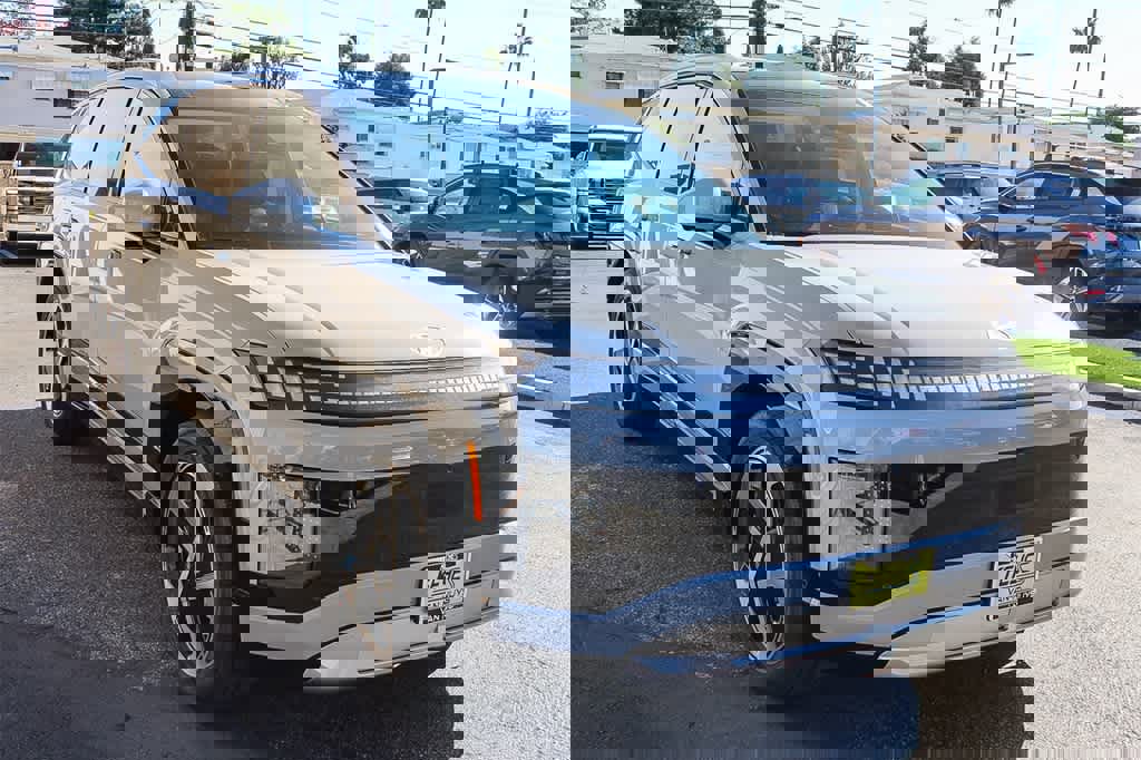 New 2026 Hyundai Ioniq 9 Limited w/ Tow & Go Package image 3