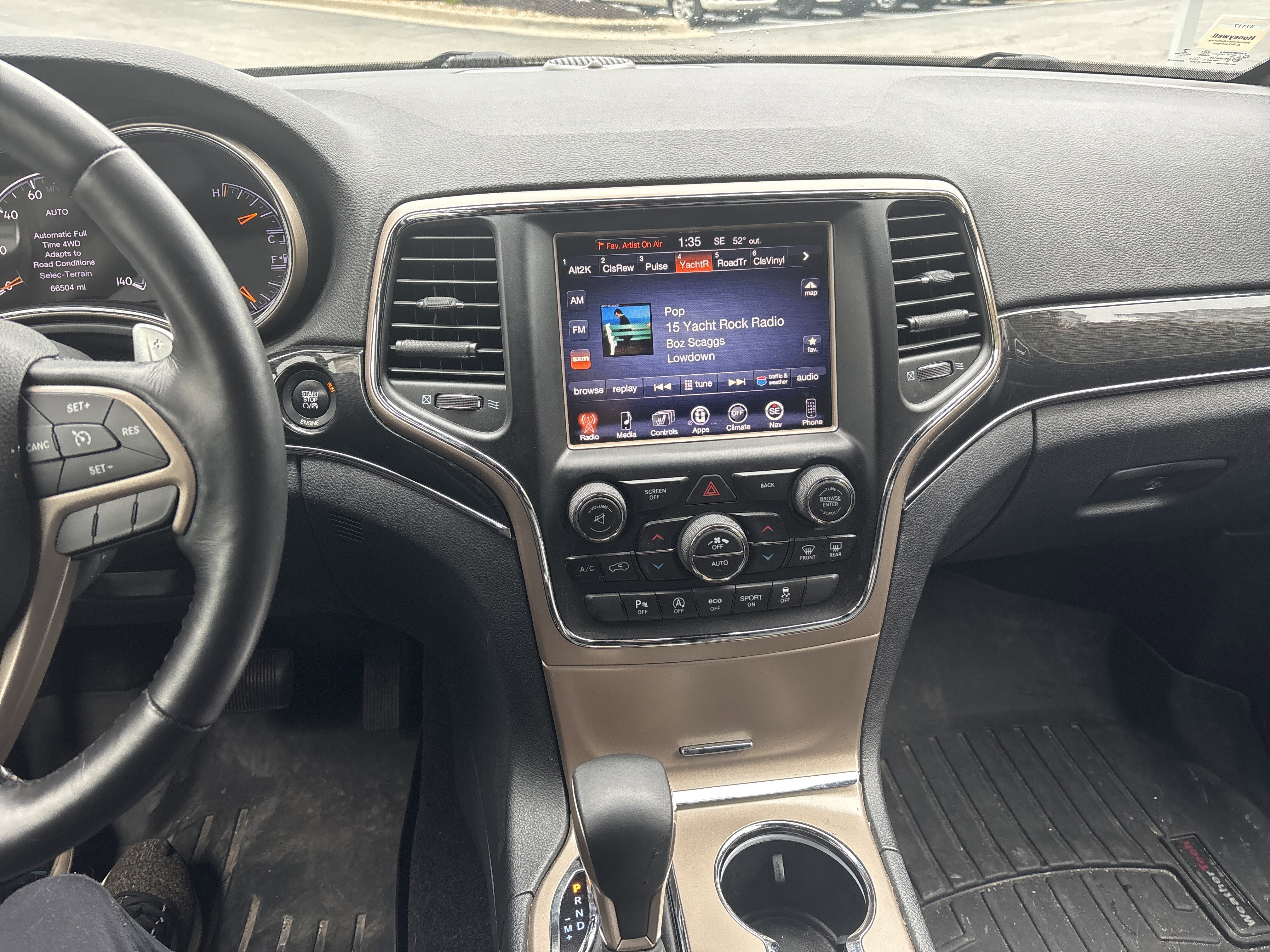 Used 2016 Jeep Grand Cherokee Limited 75th Anniversary AWD/4WD image 21