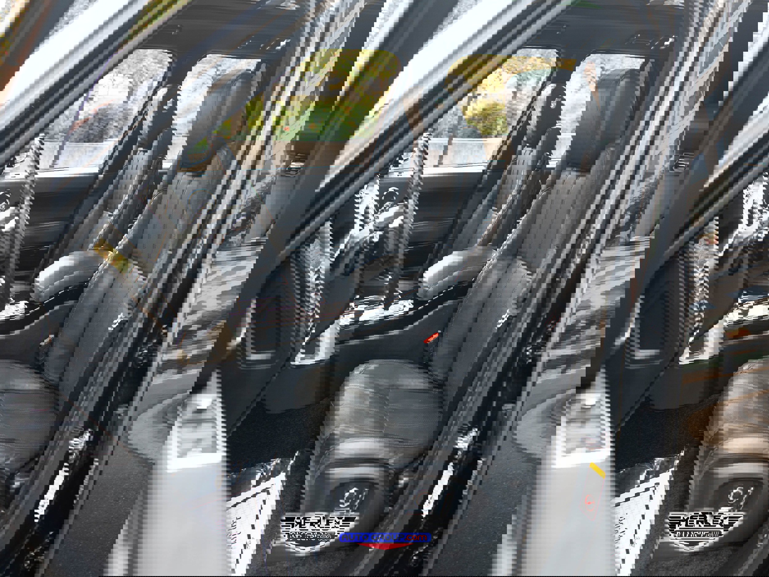 Used 2017 Land Rover Range Rover Supercharged image 16