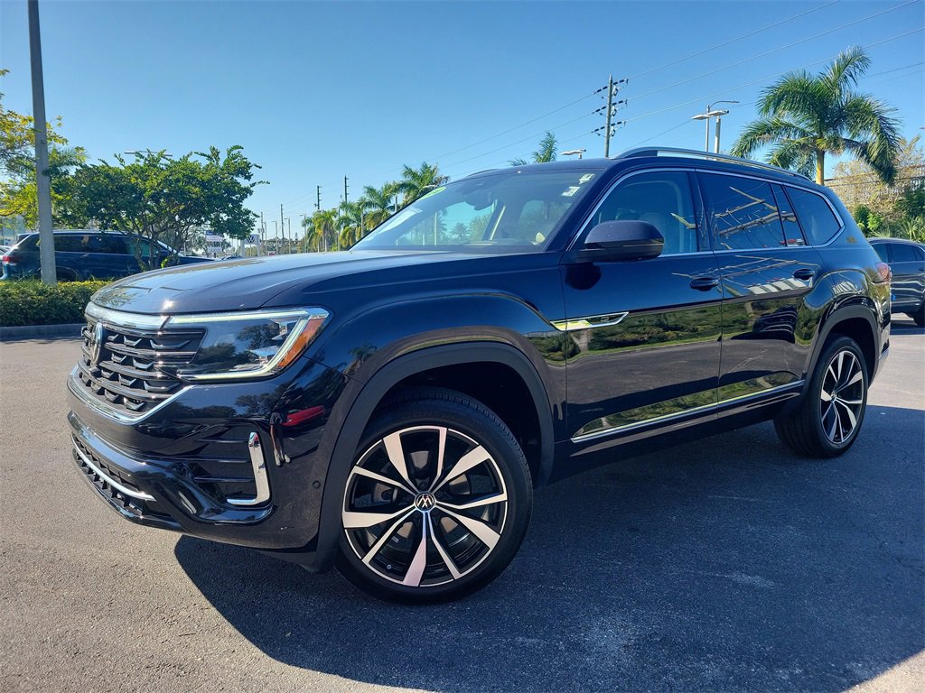 Used 2024 Volkswagen Atlas SEL Premium R-Line 360° Tour