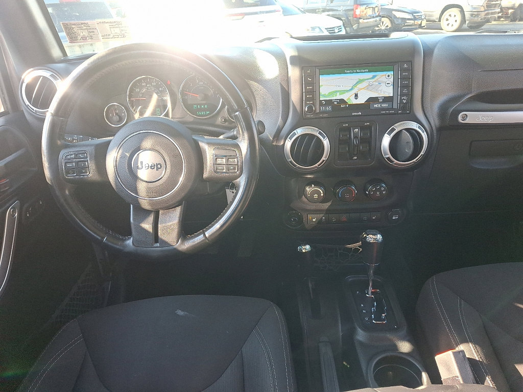 Used 2018 Jeep Wrangler Unlimited Rubicon w/ Cold Weather Group image 21