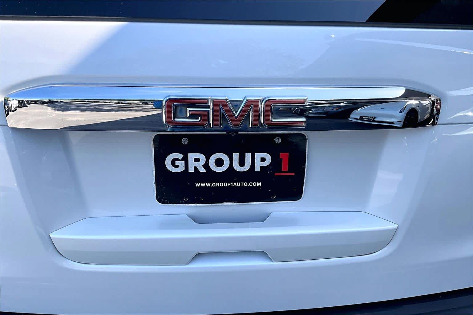 Used 2016 GMC Yukon Denali w/ Open Road Package AWD/4WD image 33