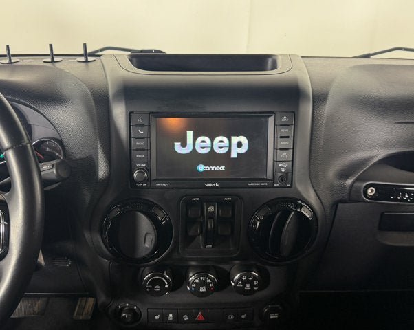 Used 2012 Jeep Wrangler Unlimited Sahara AWD/4WD image 12