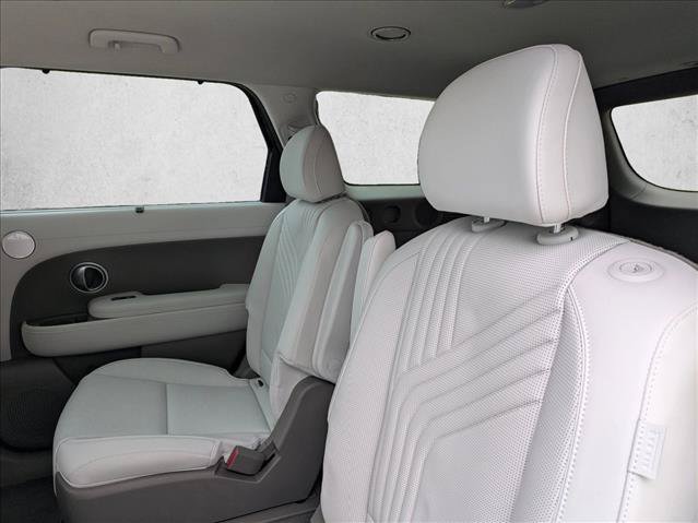 Used 2026 Hyundai Palisade SEL FWD image 19