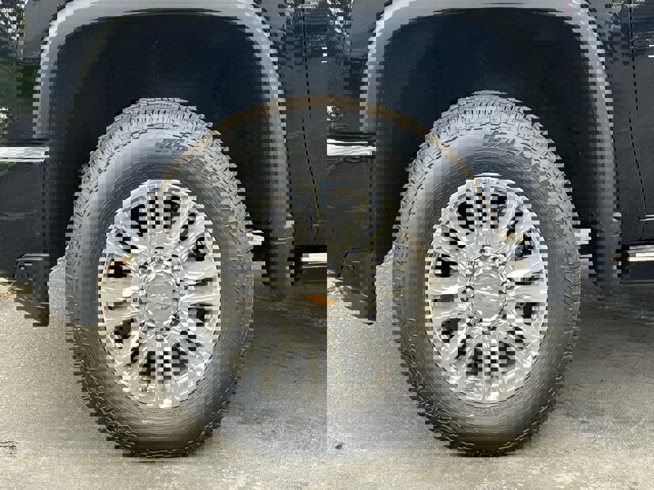 Used 2022 Chevrolet Silverado 3500 High Country w/ LPO, Hitch Package image 32